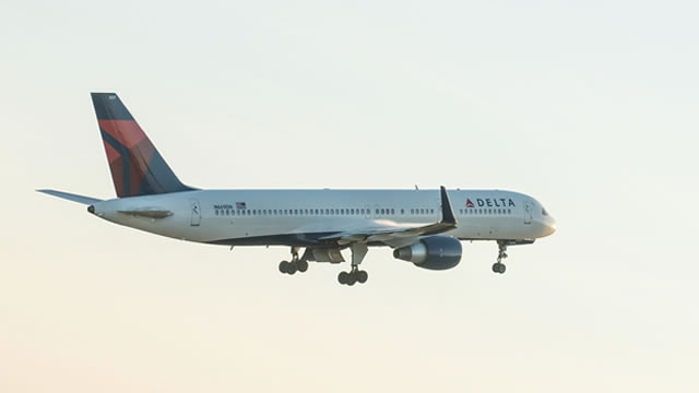 Delta Ups Profit Outlook After Corporate Travel Roars Back