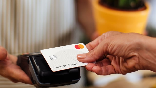 Mastercard Tops Q2 Estimates, Analysts See More Upside Despite Early Stock Dip