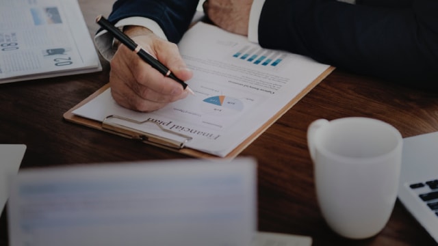 Abacus Global takes minority stake in Dynasty Financial Partners