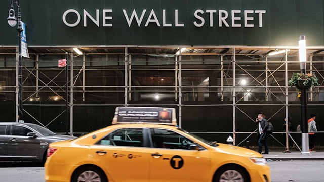 Top 2 Industrials Stocks That May Fall Off A Cliff This Quarter