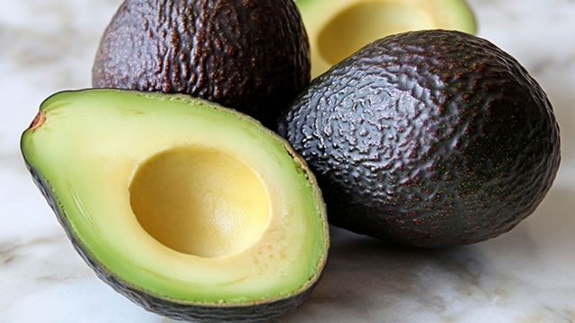 Chipotle's CEO says customers can just ask for extra food. I put it to the test.