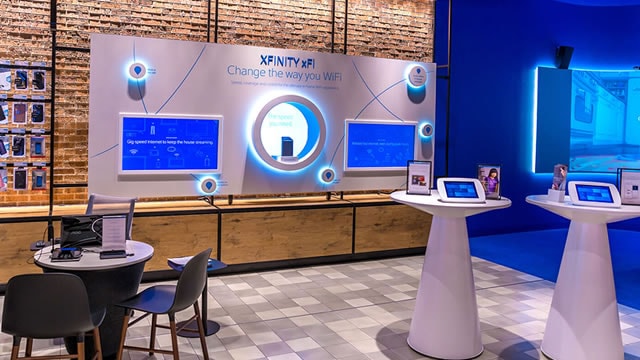 Unhinged Comcast store manager forced underperforming workers to be tied up, pied in the face: lawsuit