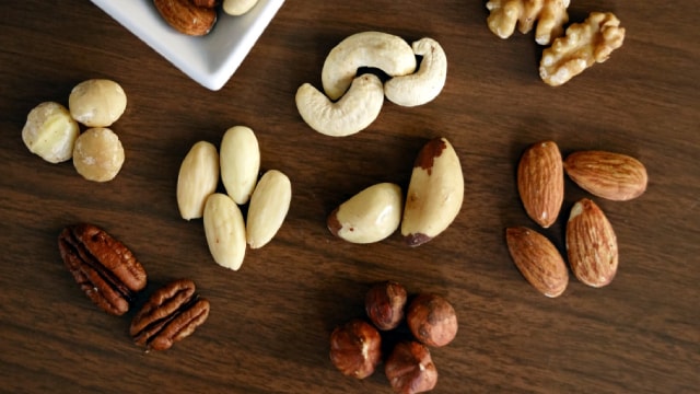 These Analysts Boost Their Forecasts On United Natural Foods Following Q2 Earnings