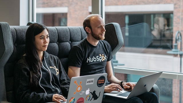 HubSpot AI Rollout Fails To Ease Concerns Over Stagnant Margins