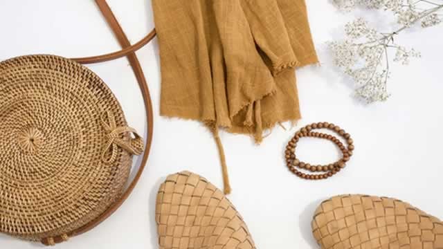 Stitch Fix Says AI Images Support Growth as Customers Share Them