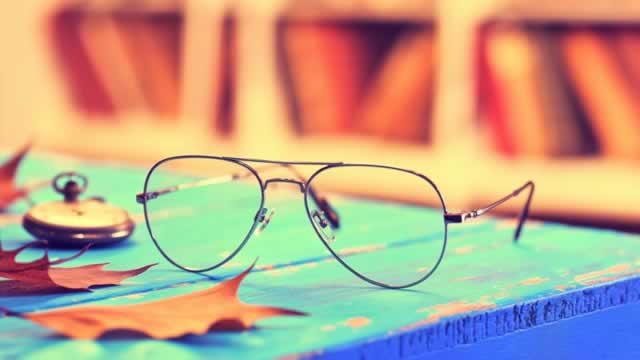 Meta's New Smart Glasses Want to Be More Like Real Glasses