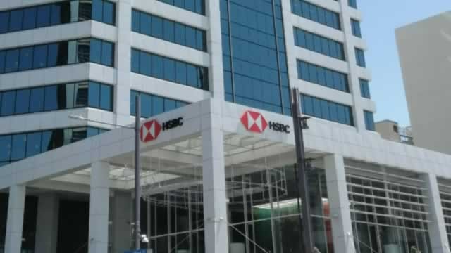 HSBC's CFO just said the bank would turn to AI to cut costs. Now the bank is reported to consider 20,000 job cuts.