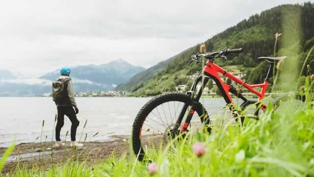 This Sneaker Company Says You Shouldn't Expect 'Black Friday' Discounts