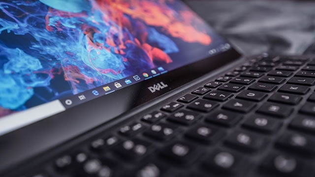 Dell Stock Drops as Soft Q3 Profit Projection Offsets Strong AI Demand