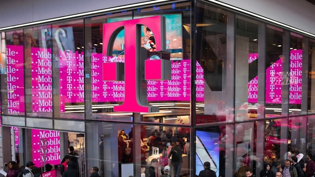 Trump's Name Is The New Resistance On T-Mobile's Stock Chart