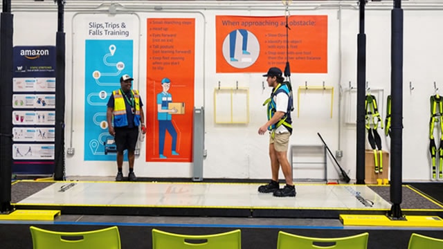 Amazon Grocery Push Seen Gaining Momentum. What That Means For Instacart, DoorDash.