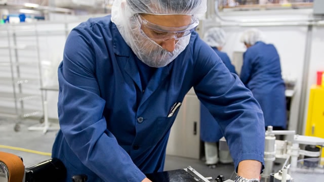 Amgen's Weight-Loss Drug Shows Promise With Less Frequent Dosing