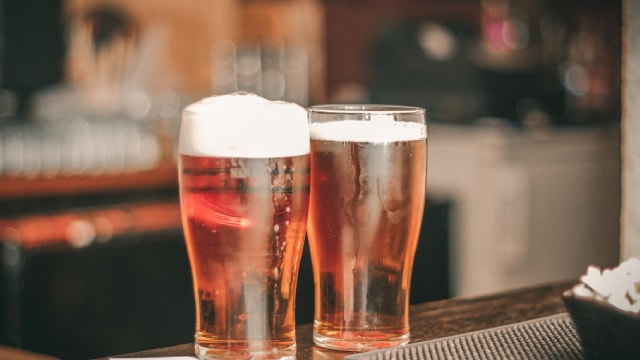 Molson Coors to cut hundreds of jobs in major restructuring plan