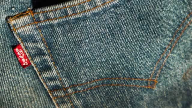 American Eagle is ‘refusing' to be cancelled by the left, former Levi's president says