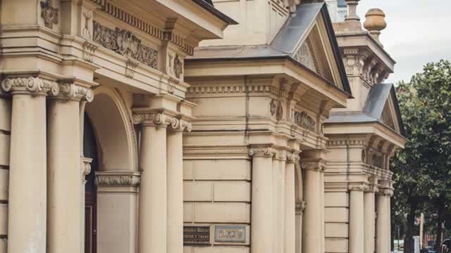 Outlook is very positive for the big banks, says CFRA's Ken Leon