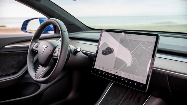 In Europe, Tesla Sales Are Rising Despite Views on Elon Musk
