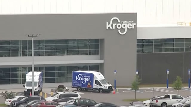 Kroger shares slide after earnings as investors await more detail on strategy