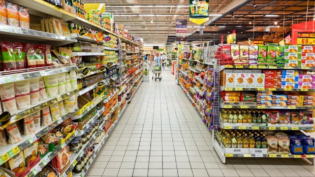 Consumer Security: Why WMT Succeeded Where TGT Failed