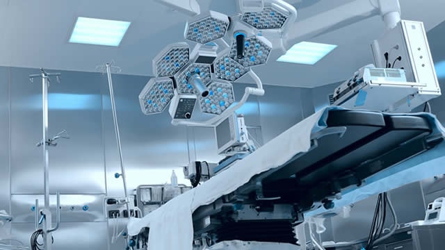 These Analysts Boost Their Forecasts On Medtronic After Upbeat Q1 Earnings