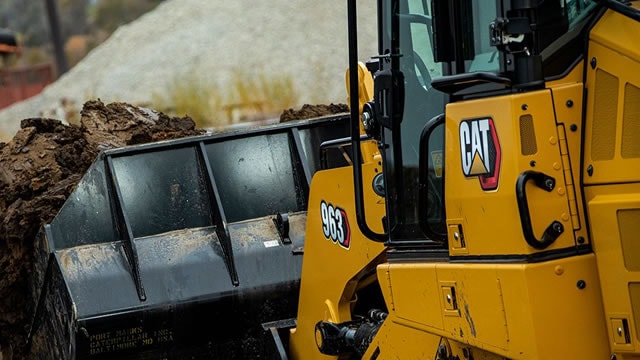 Caterpillar Stock Touches Intraday High After Key Signal