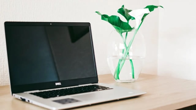 Tech Corner: DELL's Legacy Tech Evolution in AI Age