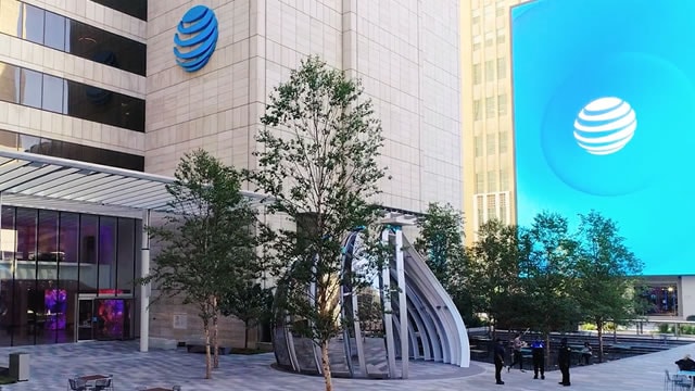 AT&T CEO John Stankey on impact of AI, new iPhone demand and future of connectivity