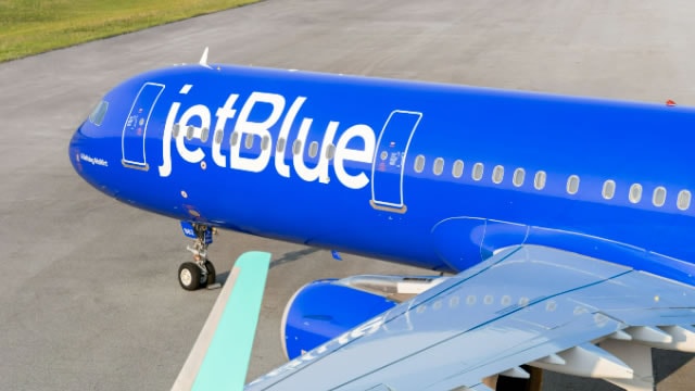 JetBlue Eyes More Aircraft Financing If High Fuel Costs Persist