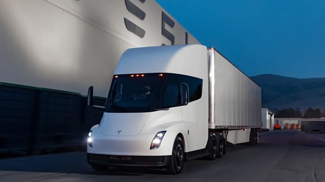 Head Of Tesla's Controversial Cybertruck Unit Exits—Stock Jumps