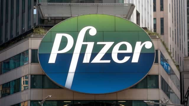Pfizer strikes deal with the White House to lower drug prices