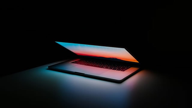 Design executive behind 'Liquid Glass' is leaving Apple