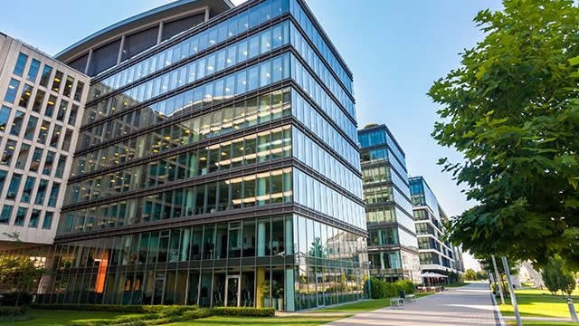 Camden Property Trust Shareholders Approve Proposals as Management Sees Strong Recovery