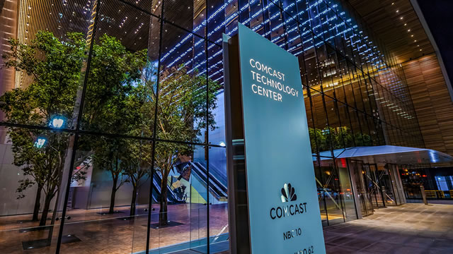 Comcast earnings top analyst estimates despite broadband customer losses