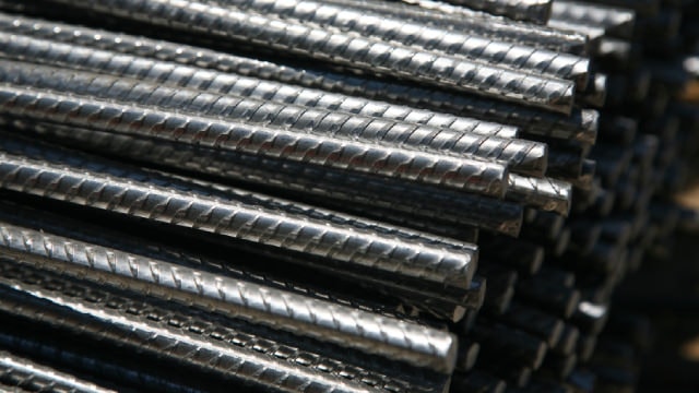 Installed Building Products Stock: Rally Holds, But Long-Term Risks Loom