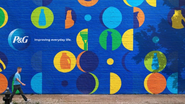 Why Procter & Gamble stock may be a better pick than AI hyperscalers for 2026