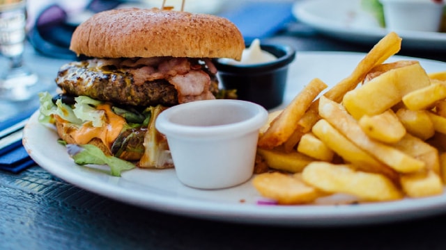 Red Robin Gourmet Burgers Q1 Earnings Call Highlights
