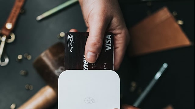 Visa Soars Post-Earnings; Outlook Positive Despite AI Risks