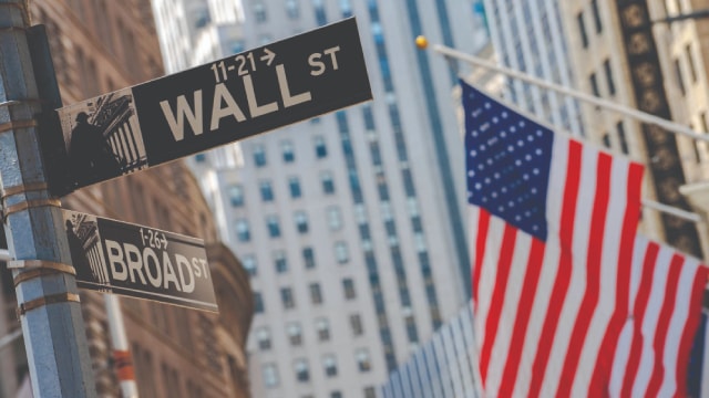 Calls of the Day: Robinhood, Rocket Companies, Gold