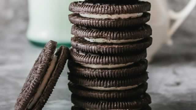 Oreos Inside Reese's. Reese's Inside Oreos.