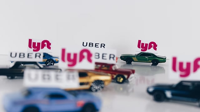 Uber's deal blitz to stop a robotaxi monopoly