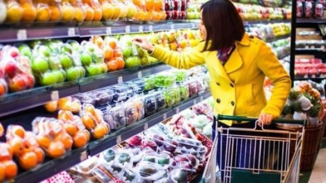 Ollie's Bargain Outlet upgrade driven by outlet expansion, margin stability