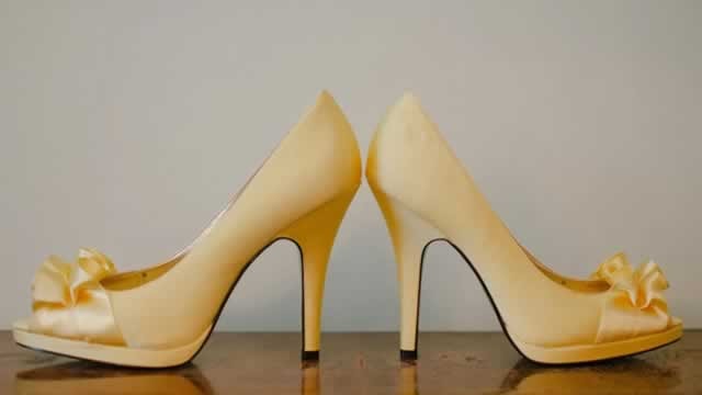 Designer Brands Likely To Report Lower Q2 Earnings; These Most Accurate Analysts Revise Forecasts Ahead Of Earnings Call