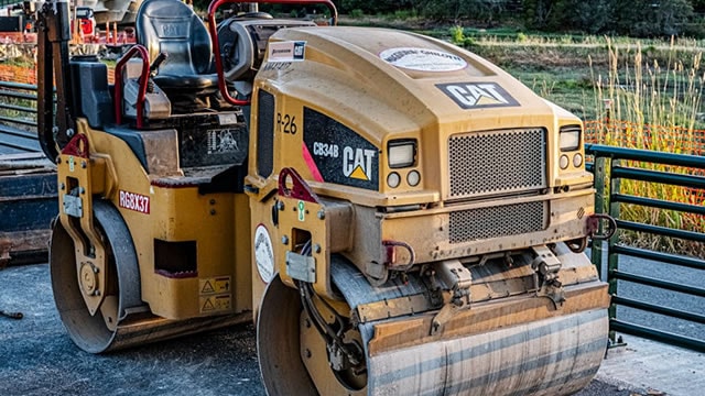 Norway says it seeks to keep large US investments despite Caterpillar brawl