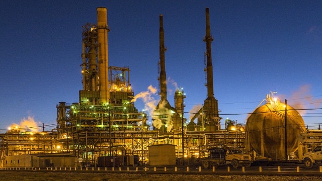 Cheniere Energy posts first-quarter loss