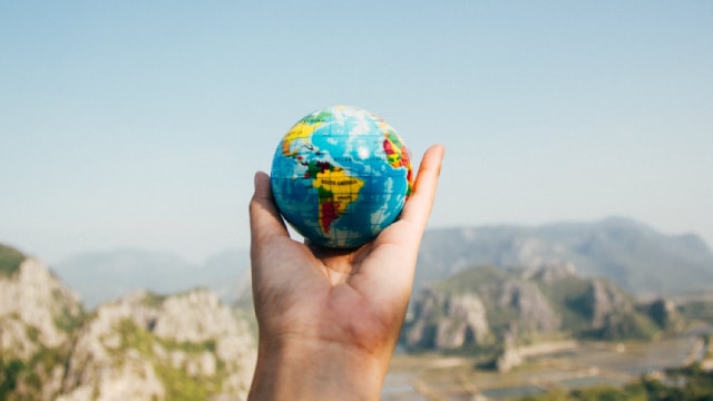 Hyatt Hotels Cuts Full-Year Guidance Due to Hurricane Damage in Jamaica