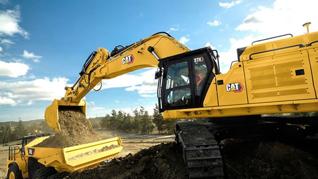 EXCLUSIVE: Caterpillar Stock The ‘Gold Standard' For AI, Market Expert Says ‘Pick And Shovels' Play For Data Centers