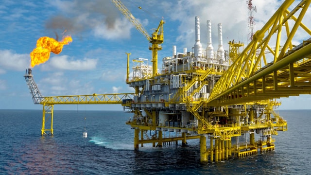 US shale producer EOG Resources beats first-quarter profit estimates