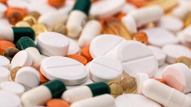 Why Is Sanofi Stock Falling Thursday?