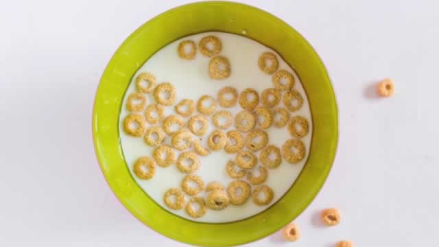 General Mills Stock Slips Despite Surprise Earnings Win
