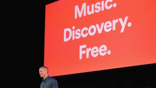 Spotify now lets you stream narrated magazine articles, too