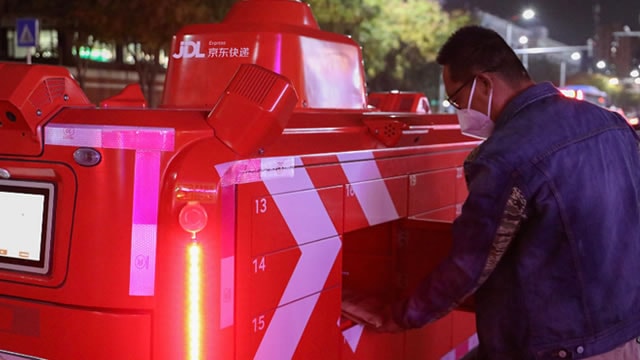 Chinese Realtor "Mixed Bag:" BABA, JD Show Uneven A.I. & Ecommerce Footing